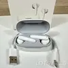 Piezas de reemplazo Huawei FreeBuds SE: auriculares individuales y estuche de carga en colores blanco