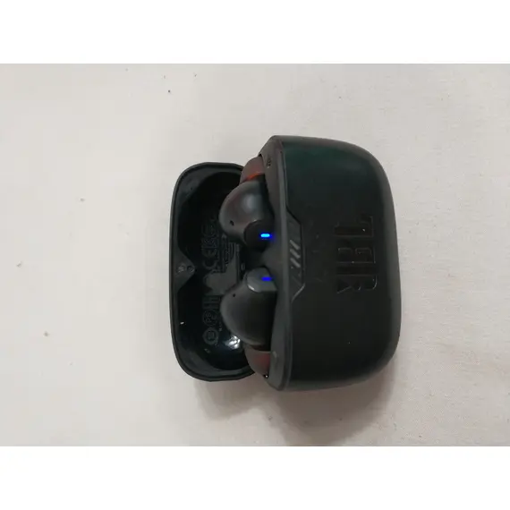 Auriculares JBL TUNE 230NC TWS