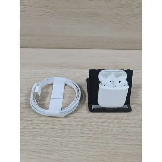 AirPods 2.ª Generación con Estuche de Carga con Cable