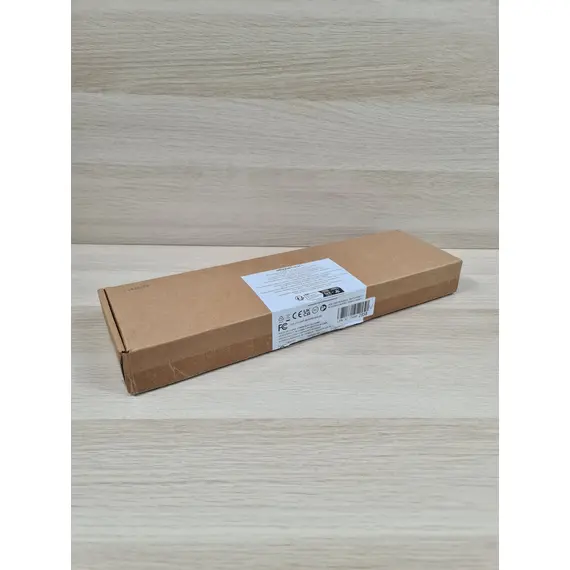 Teclado y Ratón Inalámbrico - Amazon Basics - Ultracompacto Negro