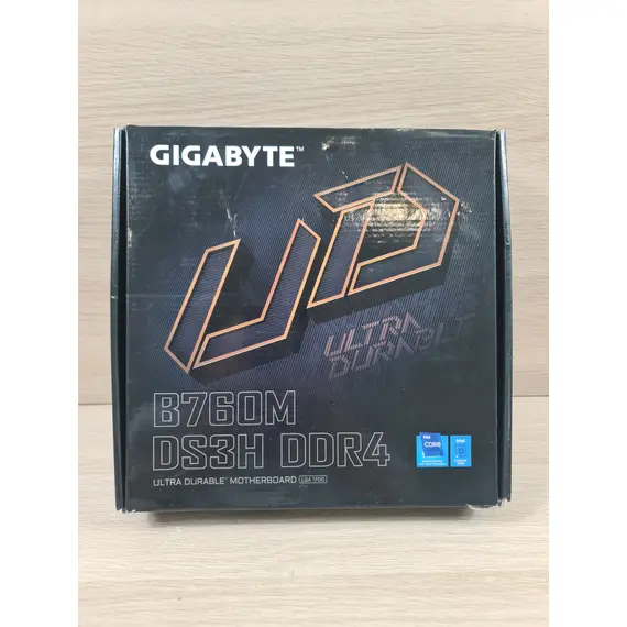 GIGABYTE Placa Base B760M DS3H AX DDR4