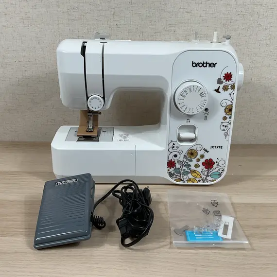 Máquina de Coser Eléctrica Brother JX17FE (Fantasy Edition)