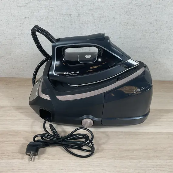 Centro de planchado Rowenta Eco Steam Pro DG9640