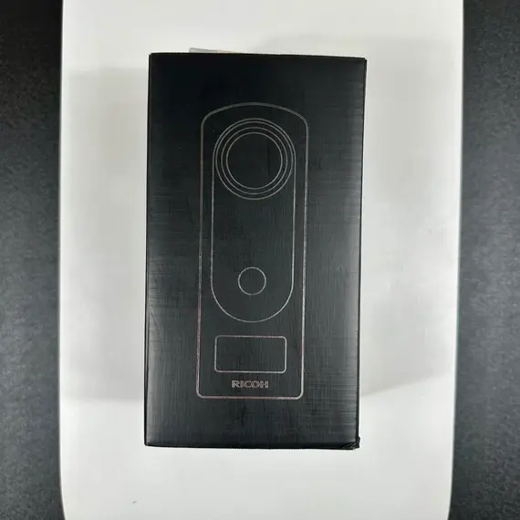 Ricoh THETA Z1
